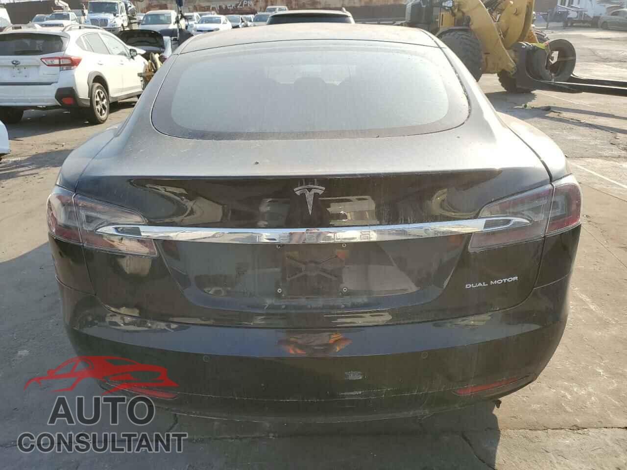 TESLA MODEL S 2021 - 5YJSA1E29MF425200