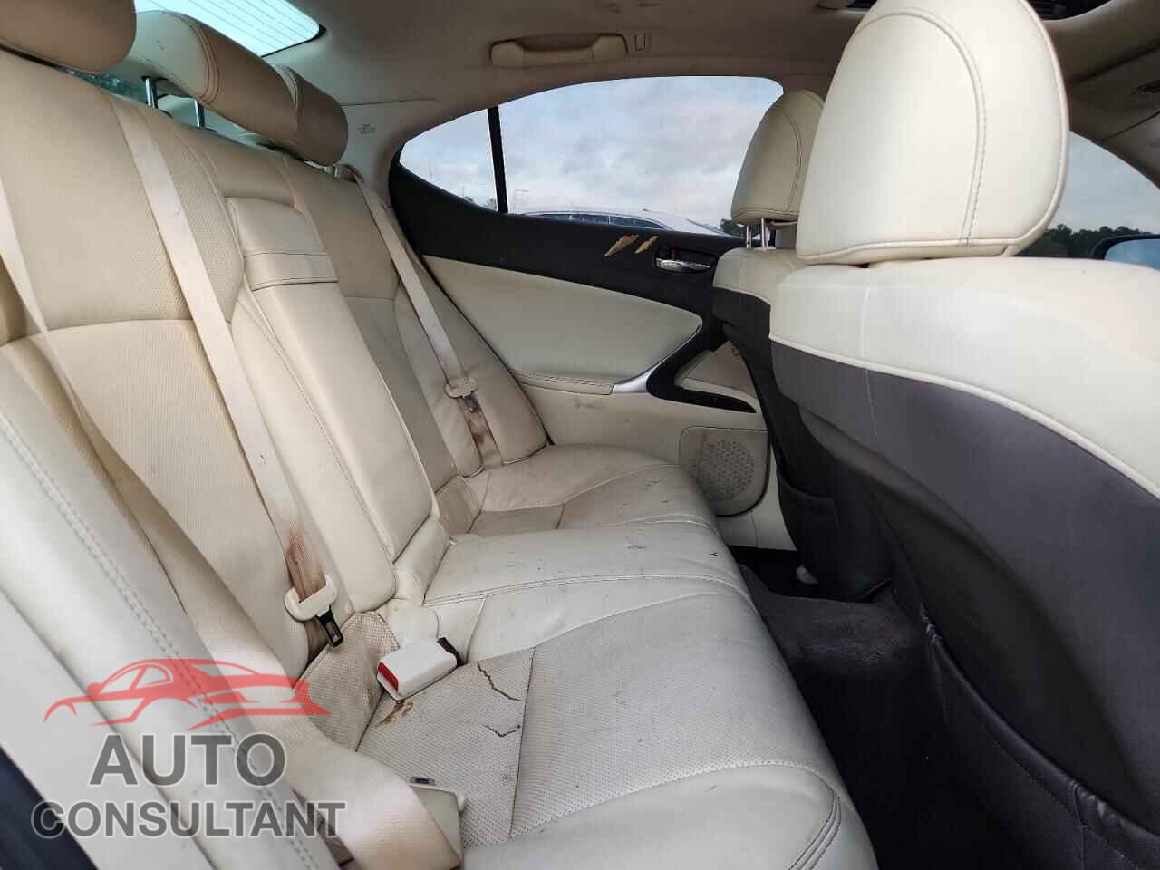 LEXUS IS 2012 - JTHBF5C27C5183856