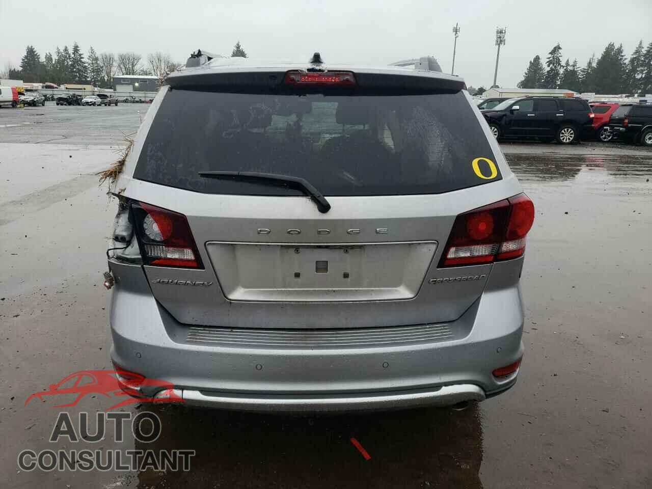 DODGE JOURNEY 2015 - 3C4PDCGG4FT679029