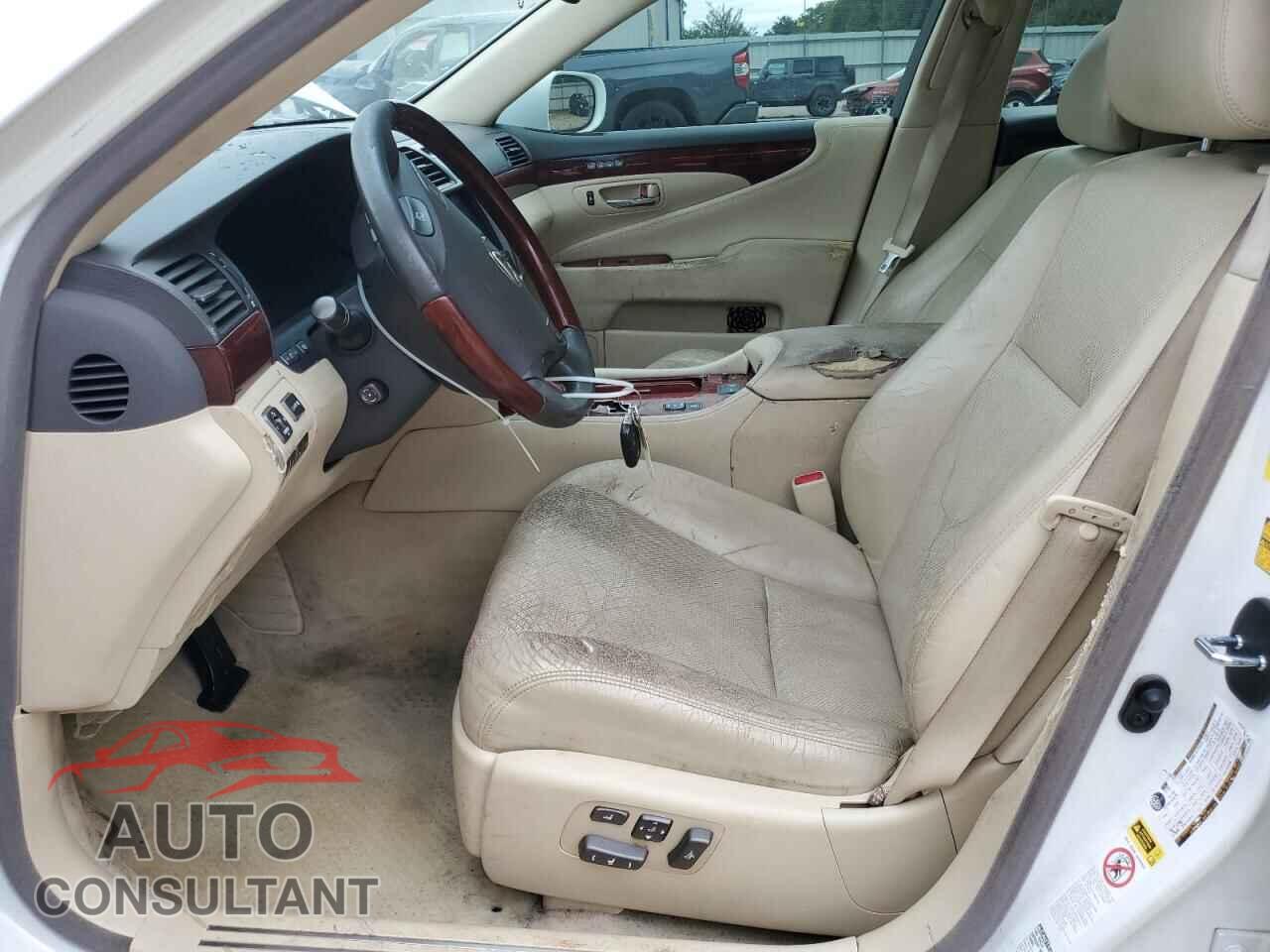 LEXUS LS460 2011 - JTHCL5EF6B5009532