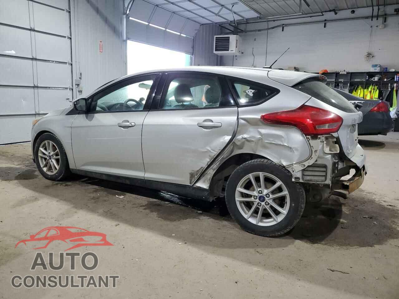 FORD FOCUS 2017 - 1FADP3K20HL267247