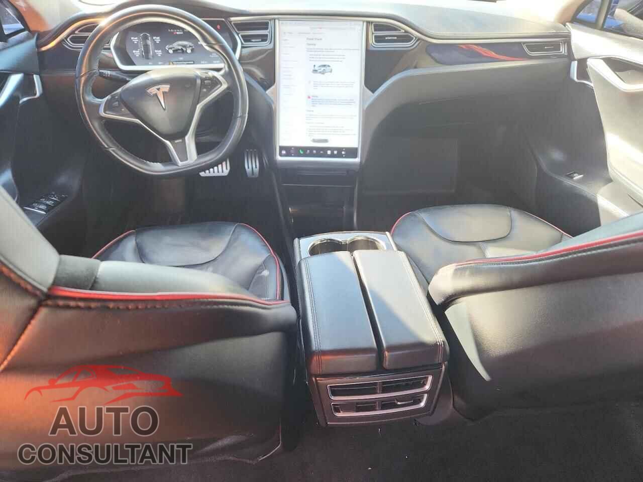 TESLA MODEL S 2013 - 5YJSA1DP6DFP22647