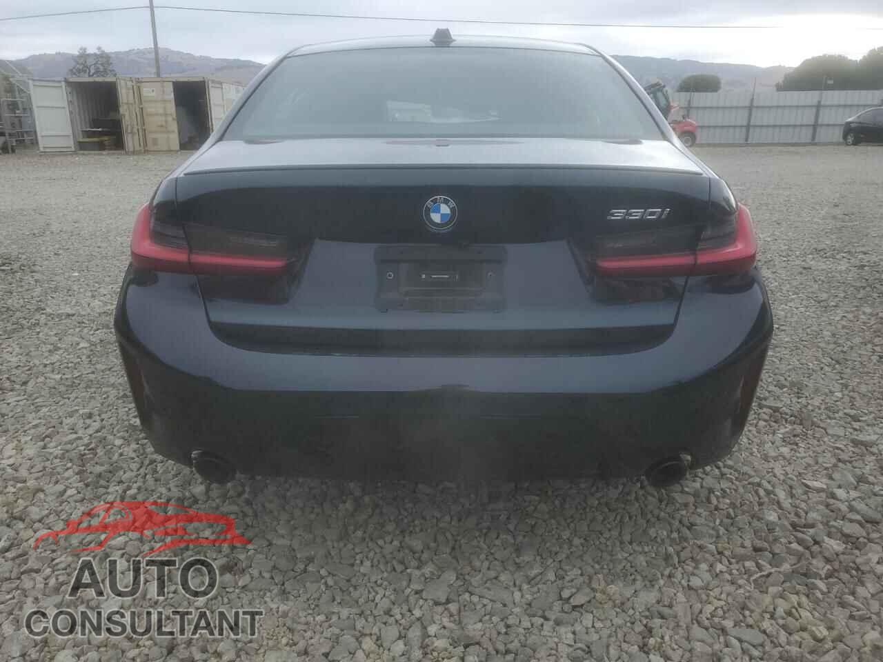 BMW 3 SERIES 2023 - 3MW69FF02P8D58868