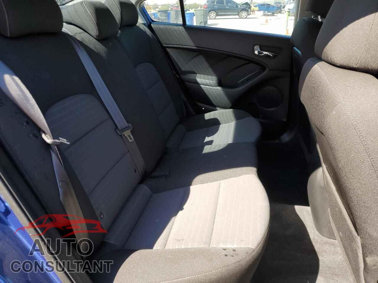 KIA FORTE 2017 - 3KPFL4A71HE112796
