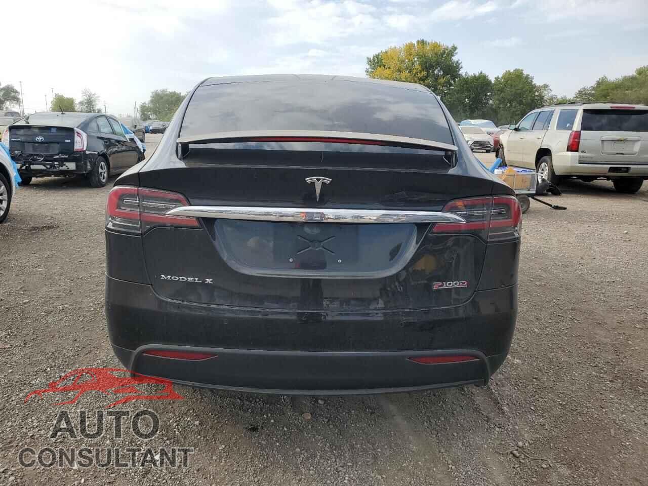TESLA MODEL X 2017 - 5YJXCBE42HF051669