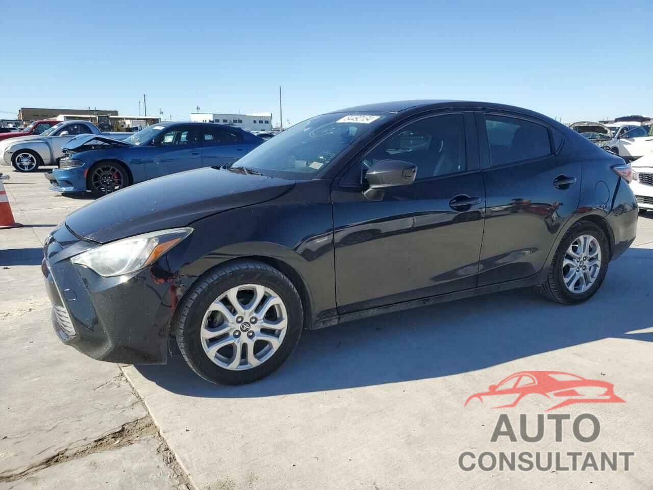 TOYOTA YARIS 2017 - 3MYDLBYV3HY170201
