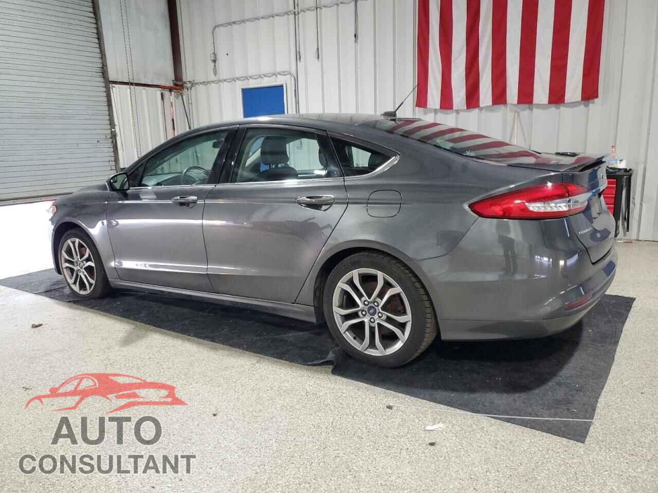 FORD FUSION 2017 - 3FA6P0H76HR197846