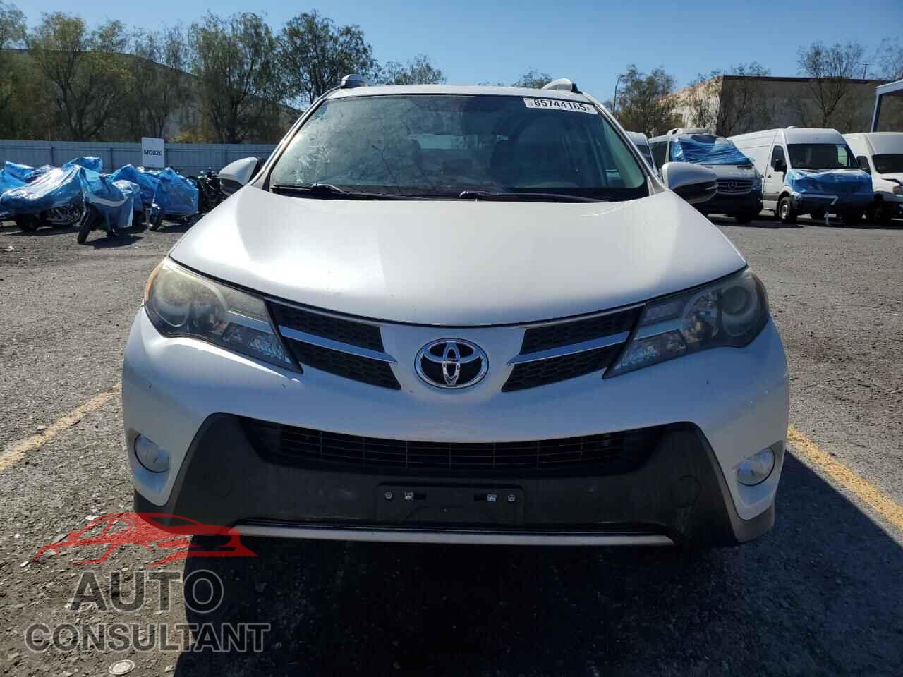 TOYOTA RAV4 2013 - 2T3DFREV2DW075891