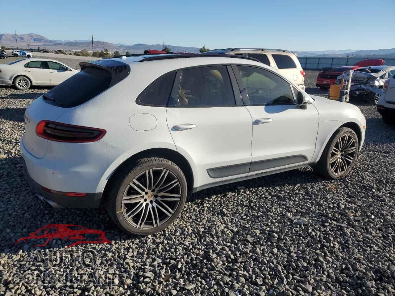 PORSCHE MACAN 2015 - WP1AB2A56FLB66453