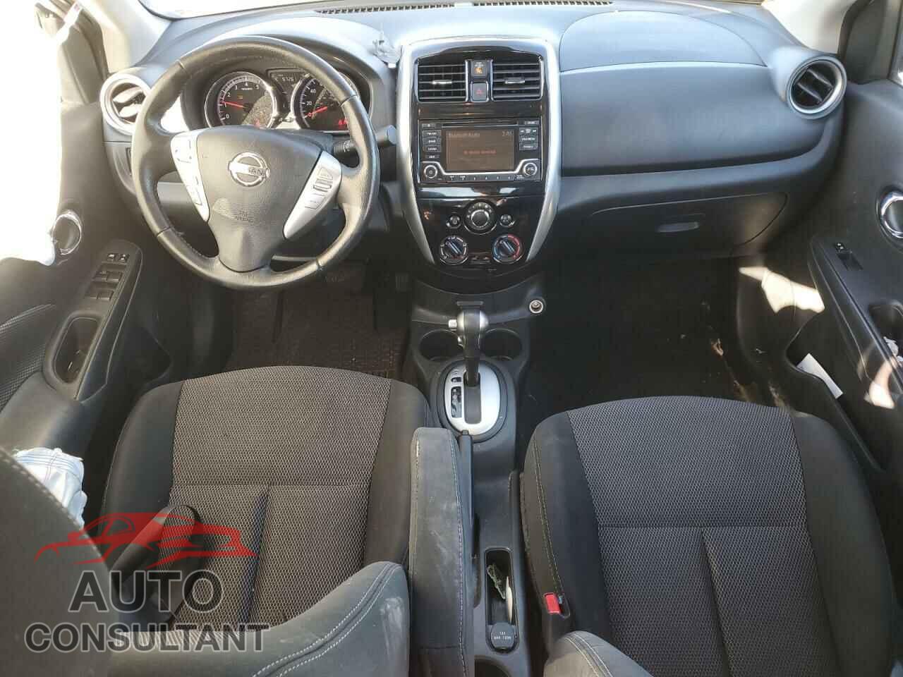 NISSAN VERSA 2017 - 3N1CN7AP2HL804319