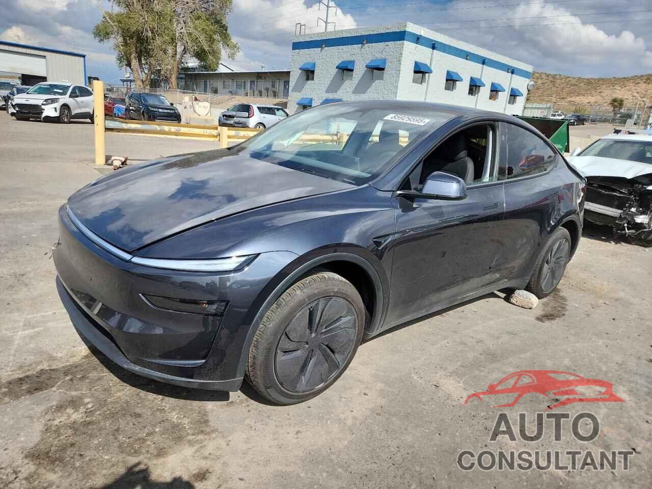 TESLA MODEL Y 2026 - 7SAYGDED6TF380813