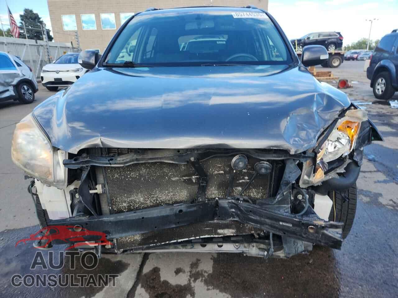 TOYOTA RAV4 2010 - JTMRK4DV3A5087637