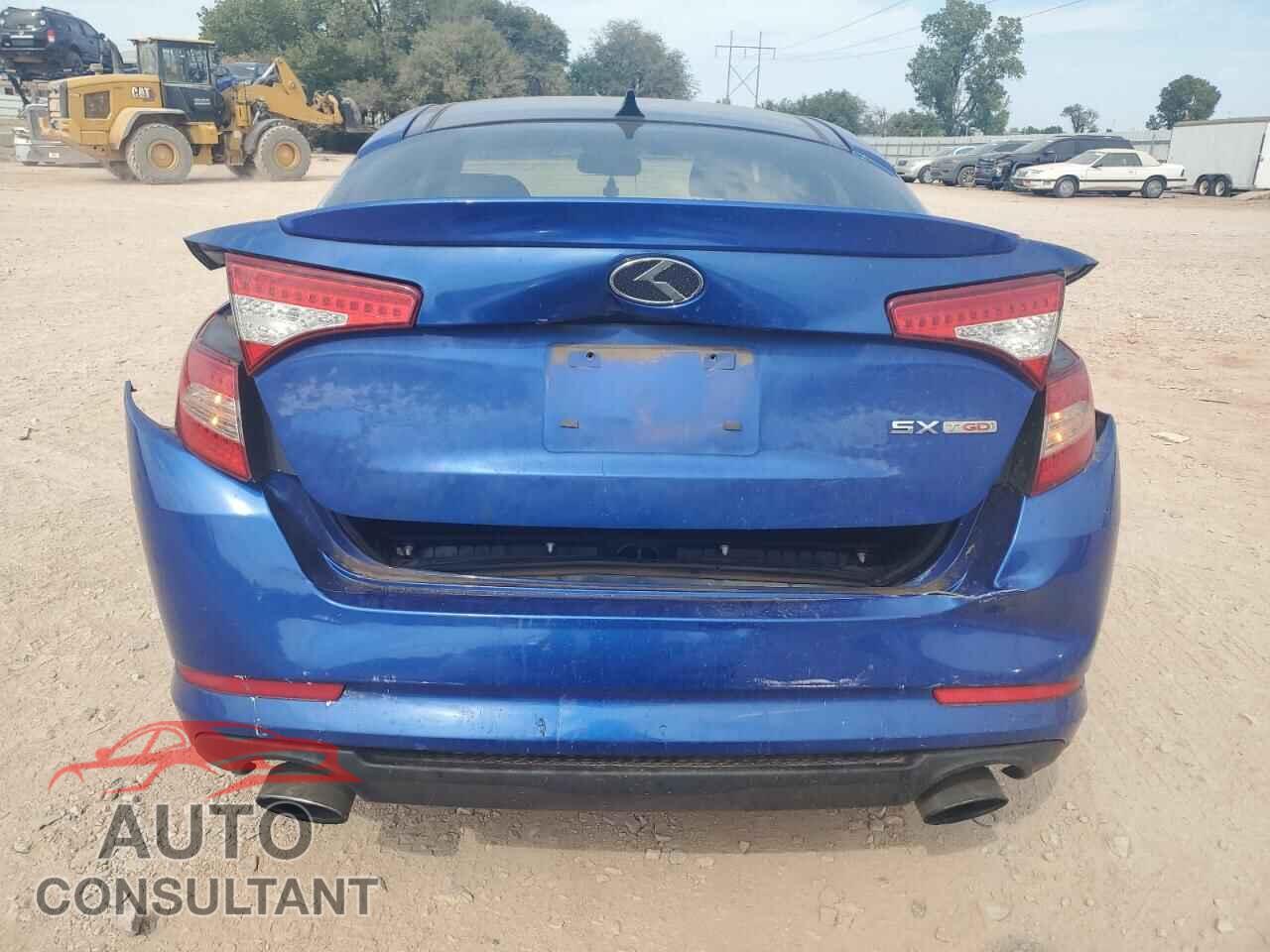 KIA OPTIMA 2011 - KNAGR4A67B5092869