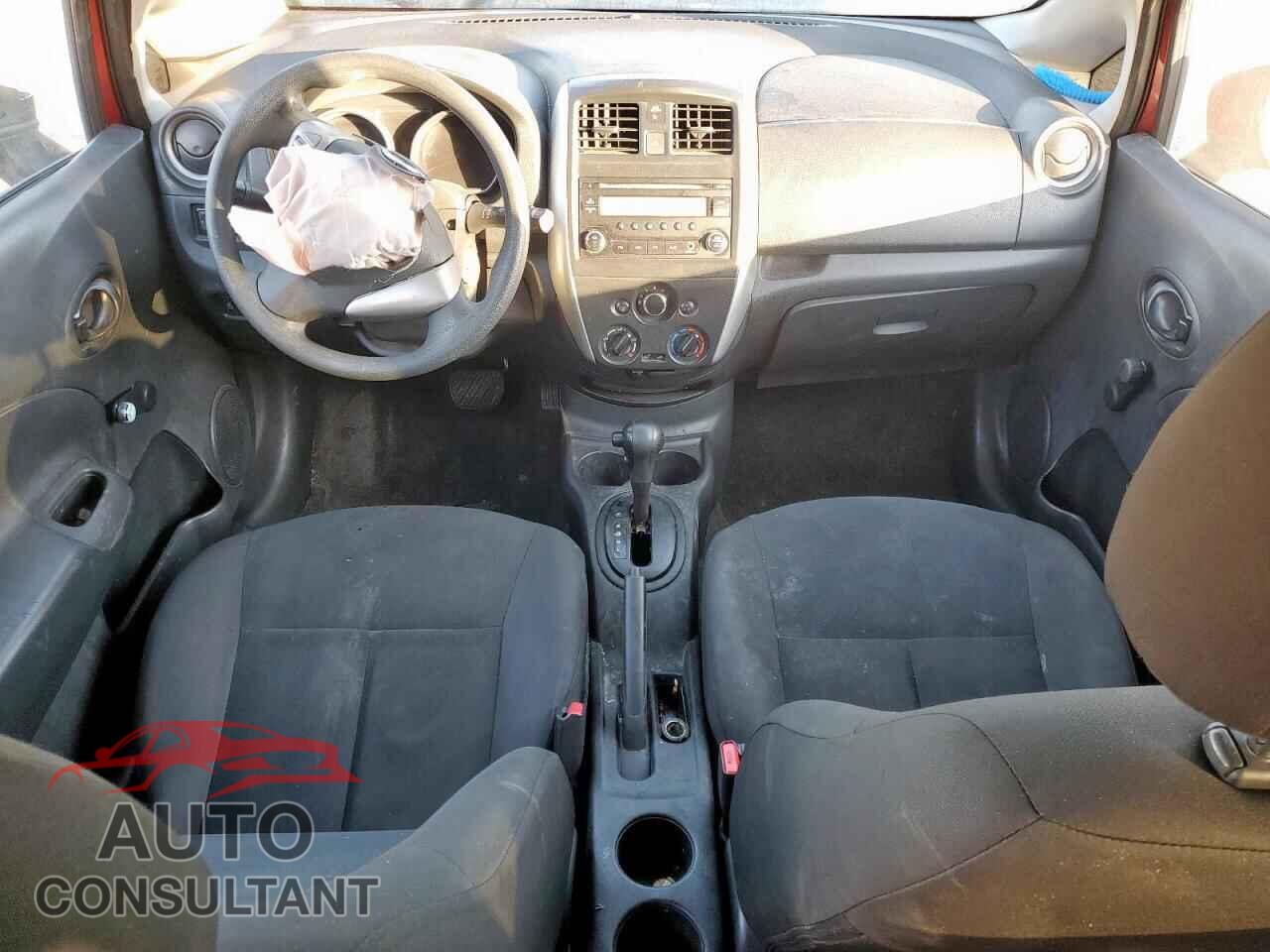 NISSAN VERSA 2015 - 3N1CE2CP4FL435508