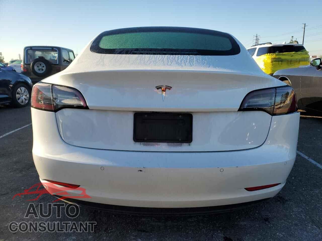 TESLA MODEL 3 2022 - 5YJ3E1EA3NF130952