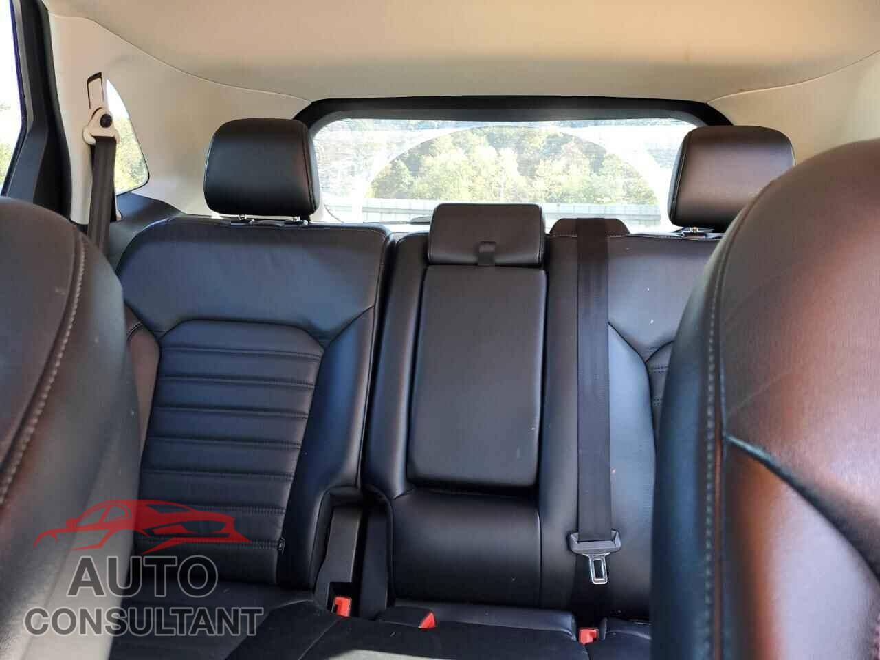 FORD EDGE 2018 - 2FMPK4J85JBB02183
