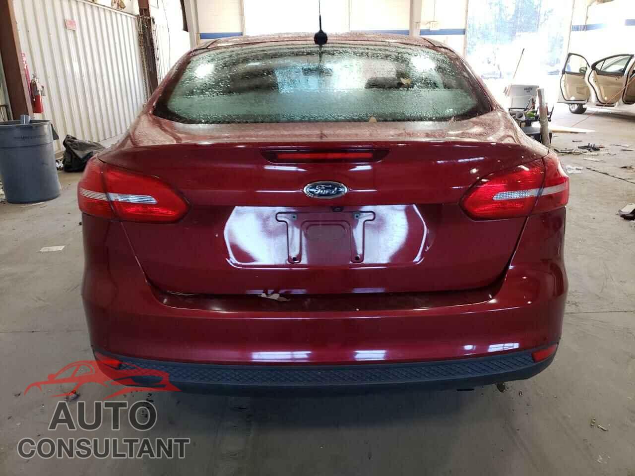 FORD FOCUS 2015 - 1FADP3F20FL333495