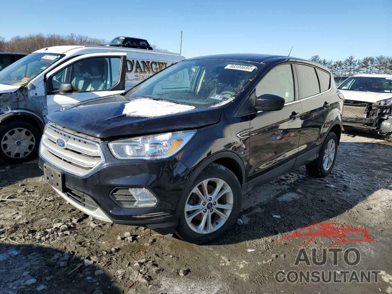 FORD ESCAPE 2019 - 1FMCU0GD5KUC44213