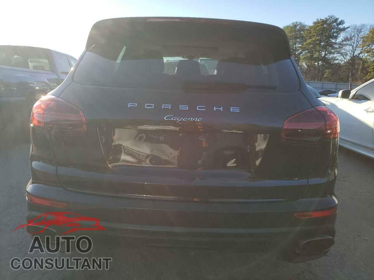 PORSCHE CAYENNE 2016 - WP1AA2A29GLA10420