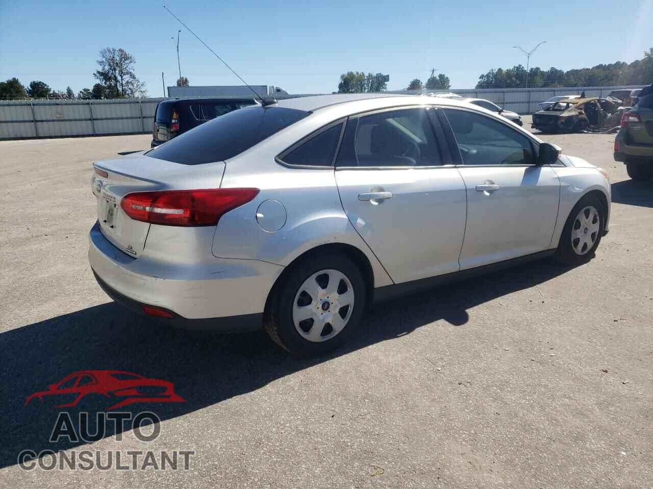 FORD FOCUS 2016 - 1FADP3F20GL204206