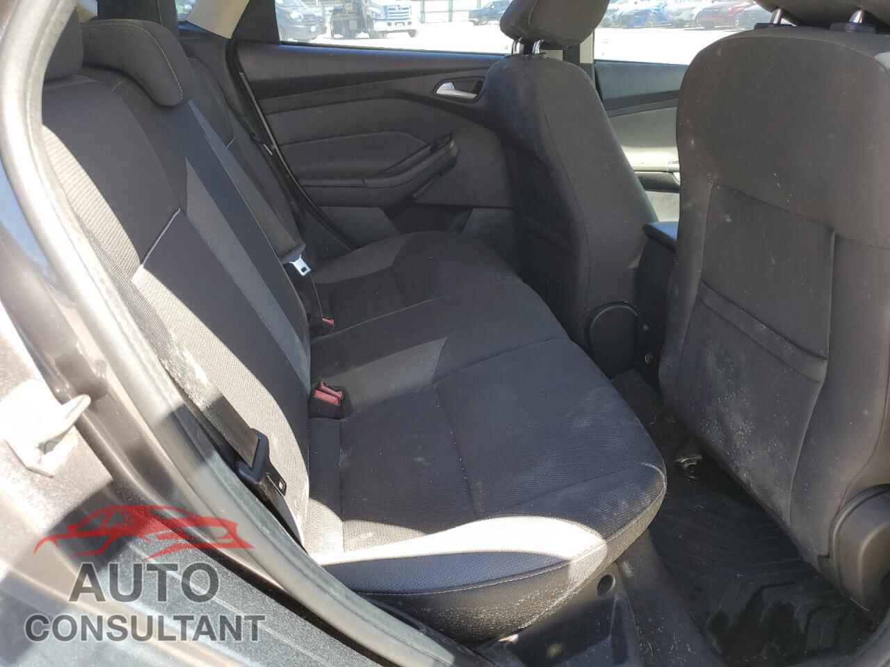 FORD FOCUS 2014 - 1FADP3K21EL400254