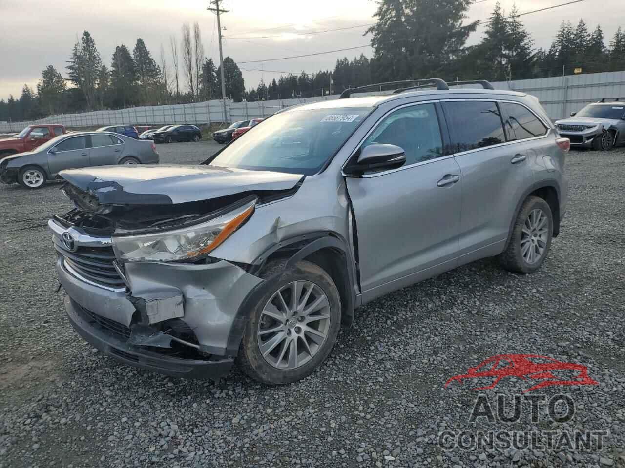 TOYOTA HIGHLANDER 2015 - 5TDJKRFH9FS162943