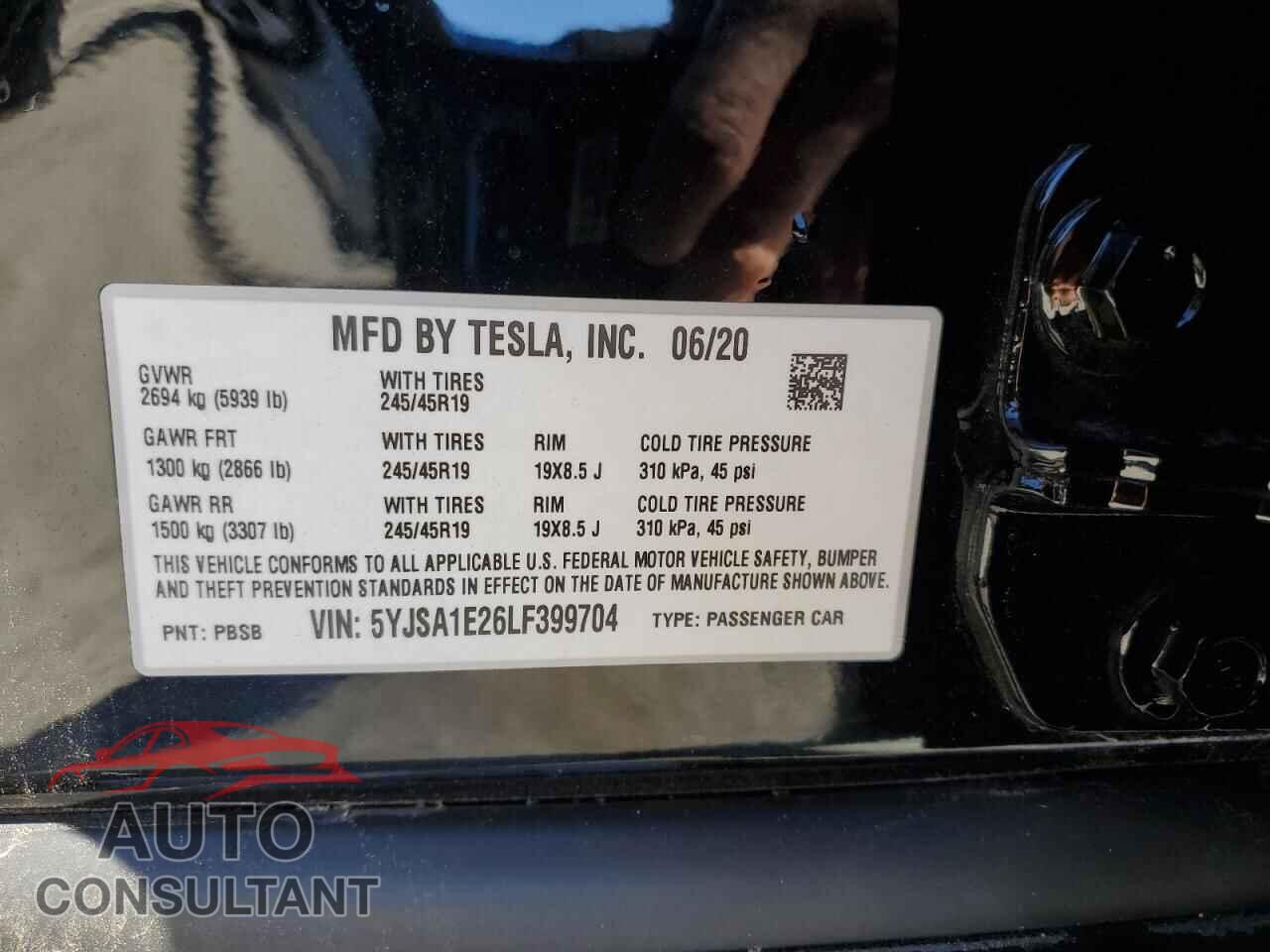 TESLA MODEL S 2020 - 5YJSA1E26LF399704