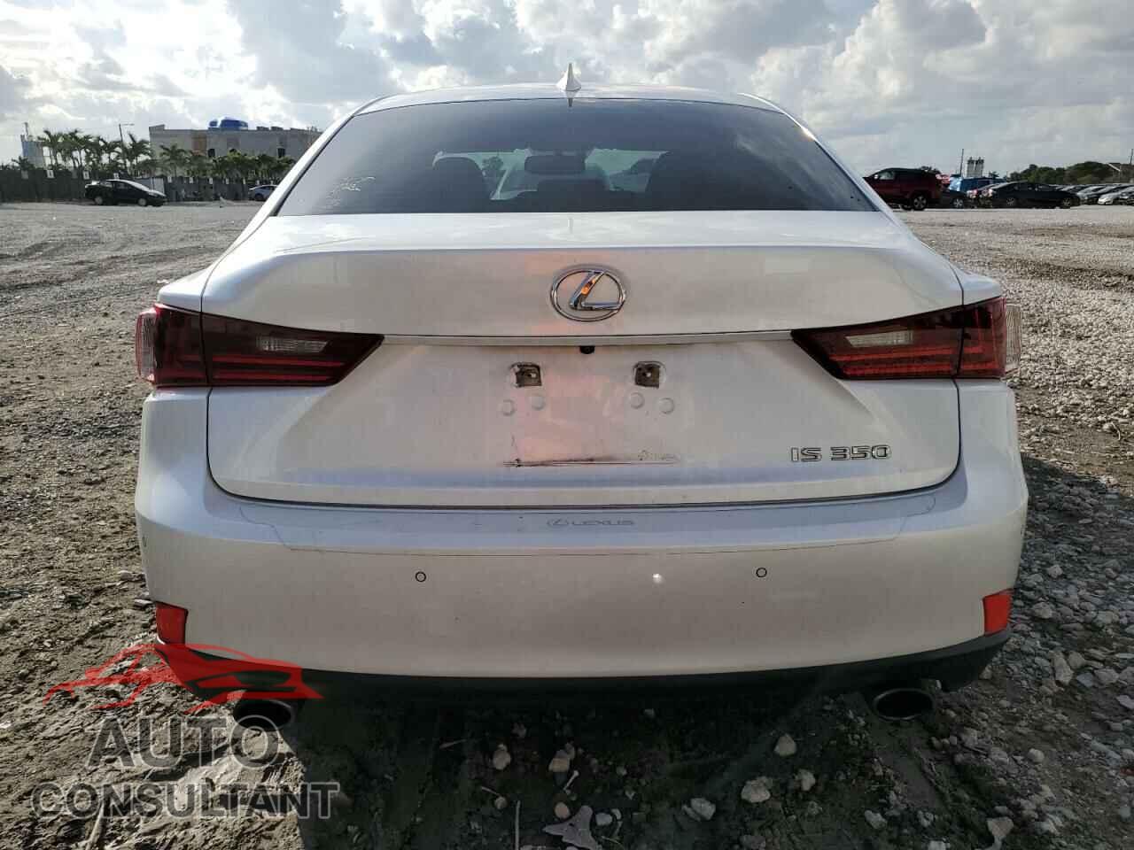 LEXUS IS 2016 - JTHBE1D2XG5024135
