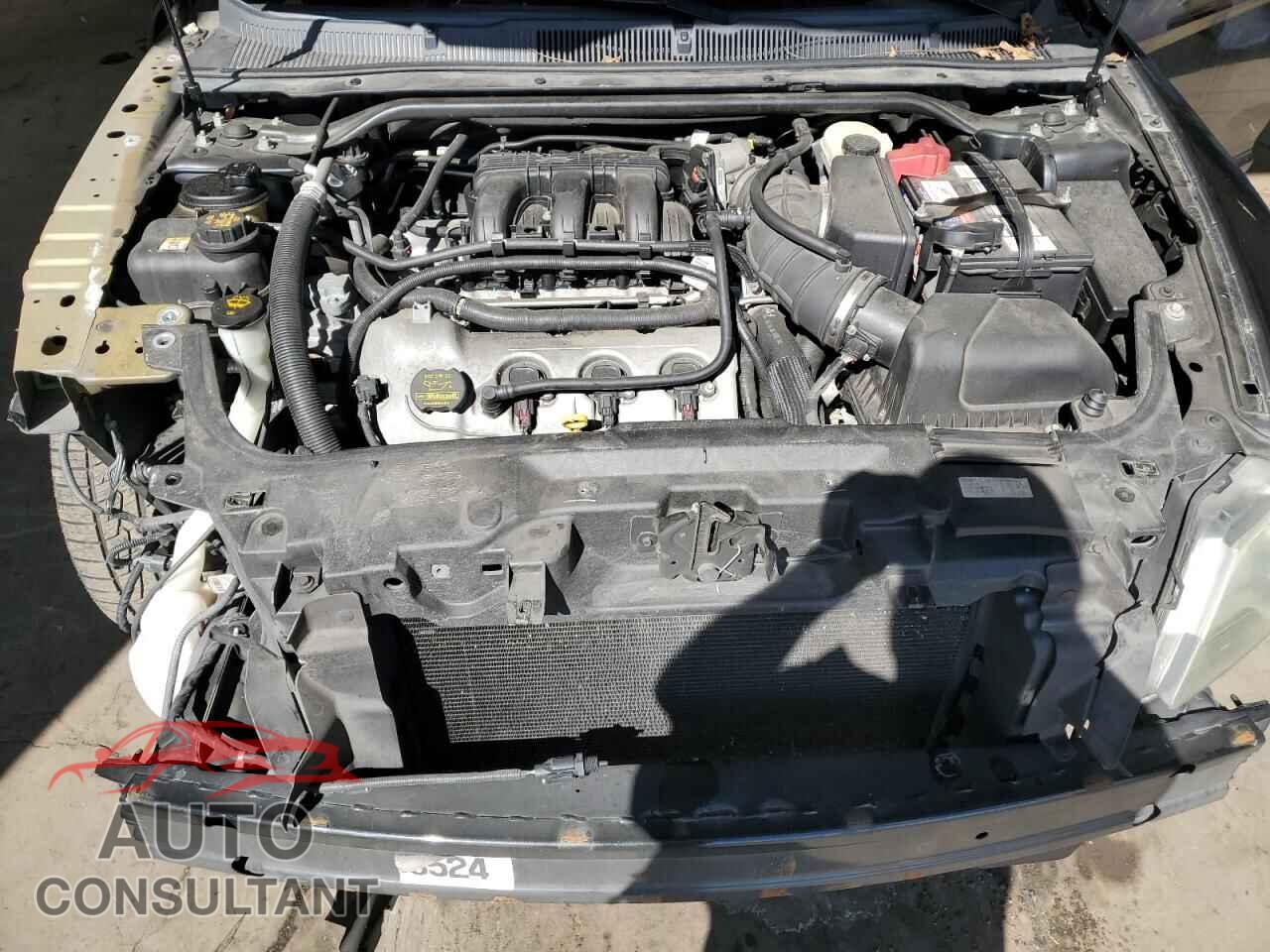 FORD TAURUS 2011 - 1FAHP2FW4BG133110