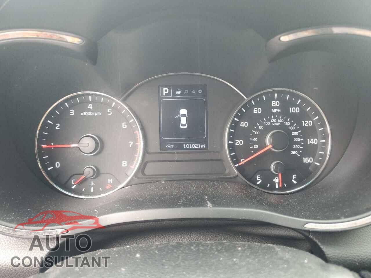 KIA FORTE 2017 - 3KPFL4A74HE141077