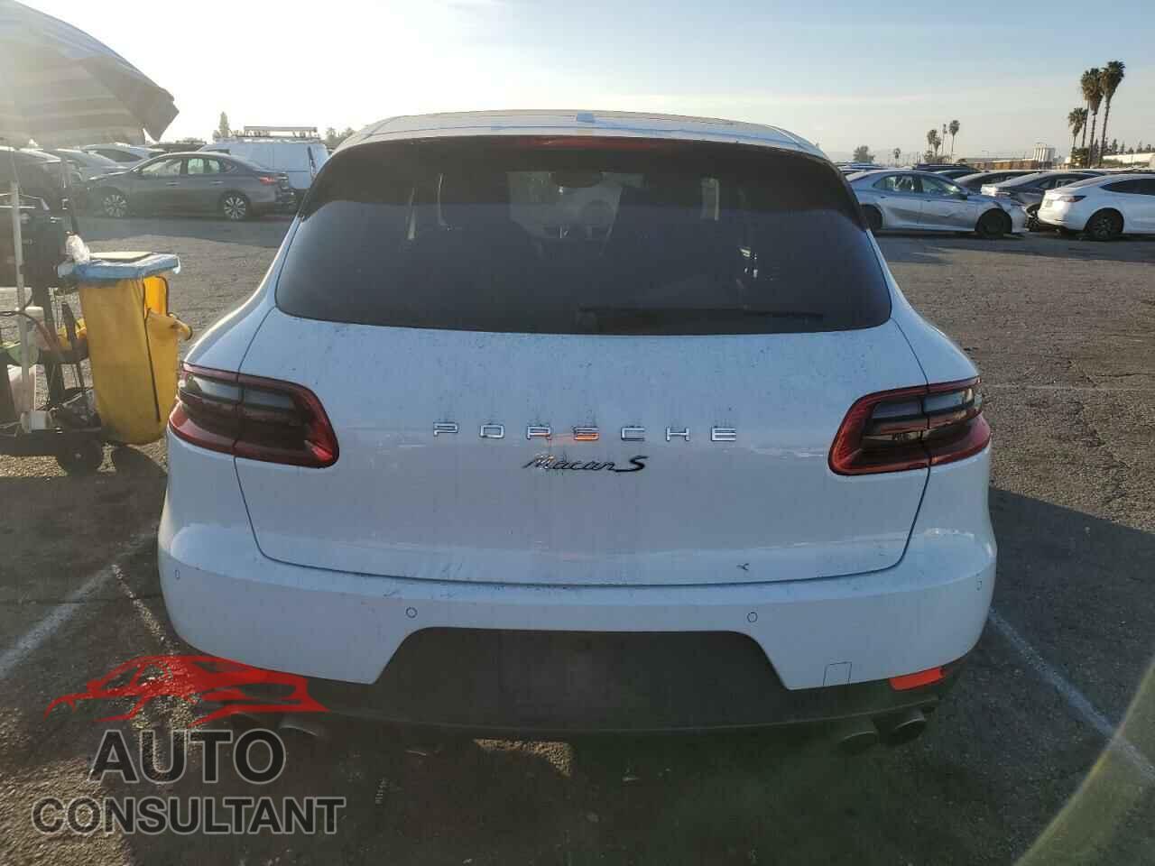 PORSCHE MACAN 2017 - WP1AB2A59HLB14477
