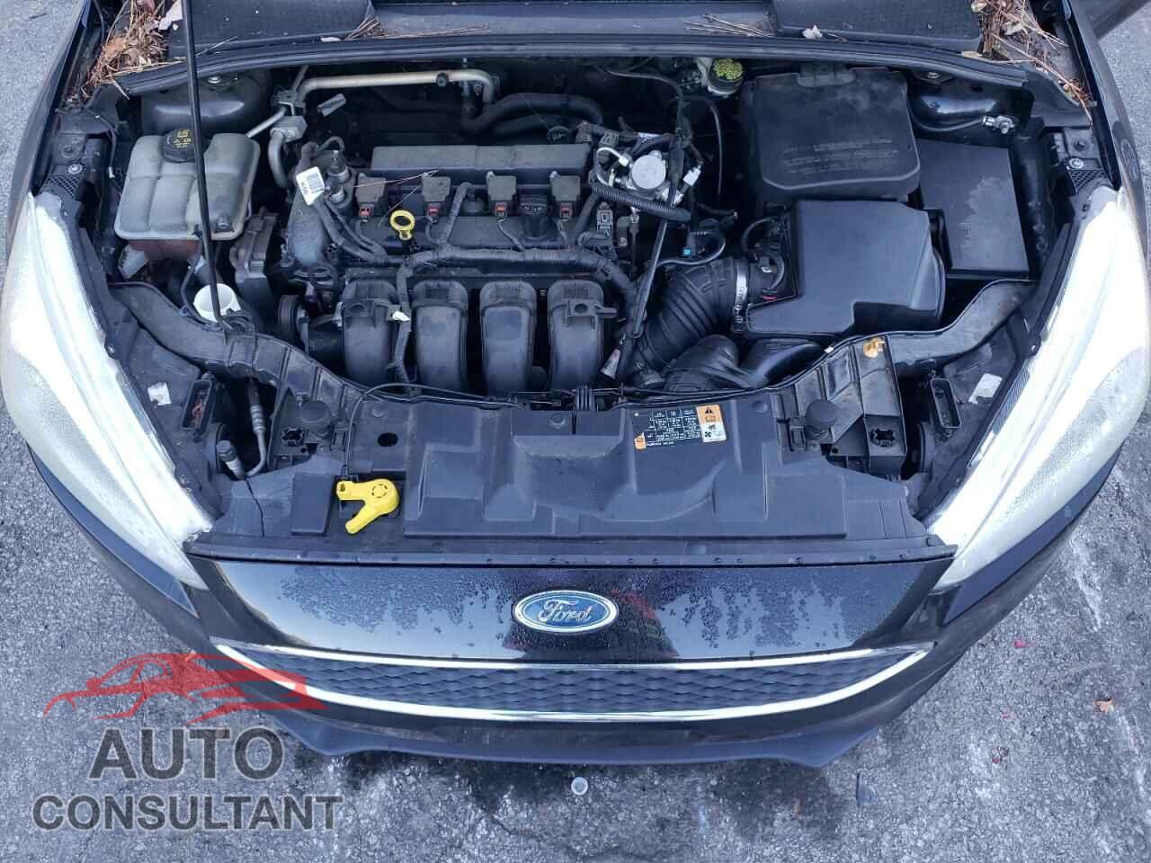 FORD FOCUS 2015 - 1FADP3F26FL227195