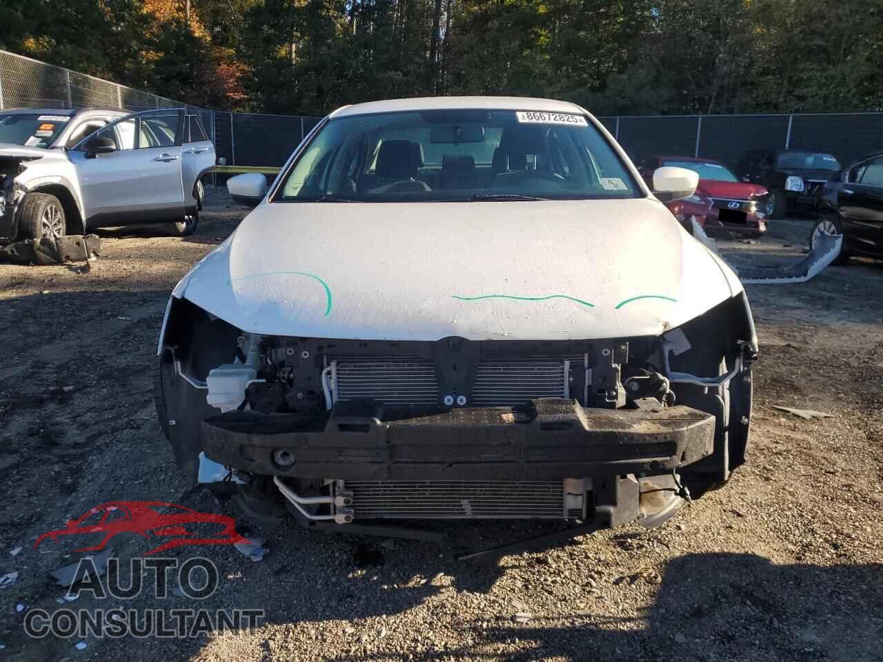 VOLKSWAGEN JETTA 2017 - 3VW2B7AJ7HM338942