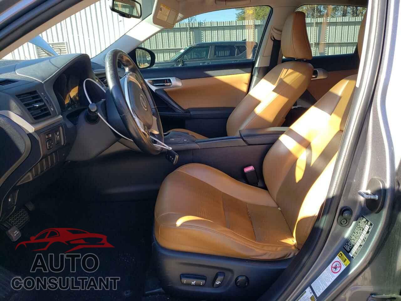 LEXUS CT 200 2012 - JTHKD5BH2C2078235