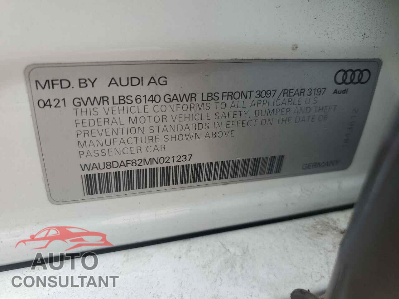 AUDI A8 2021 - WAU8DAF82MN021237