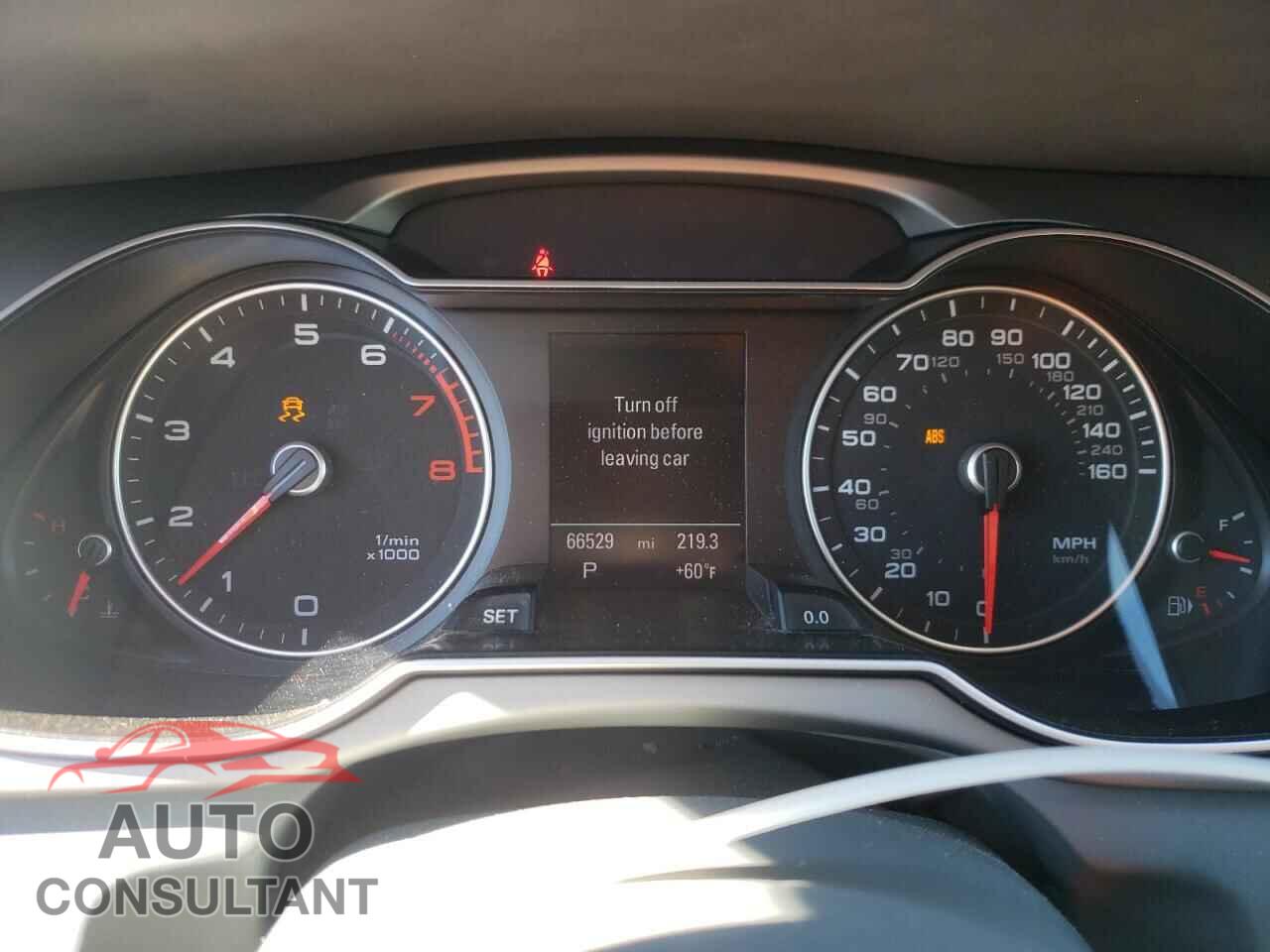 AUDI A4 2013 - WAUFFAFL2DN015508