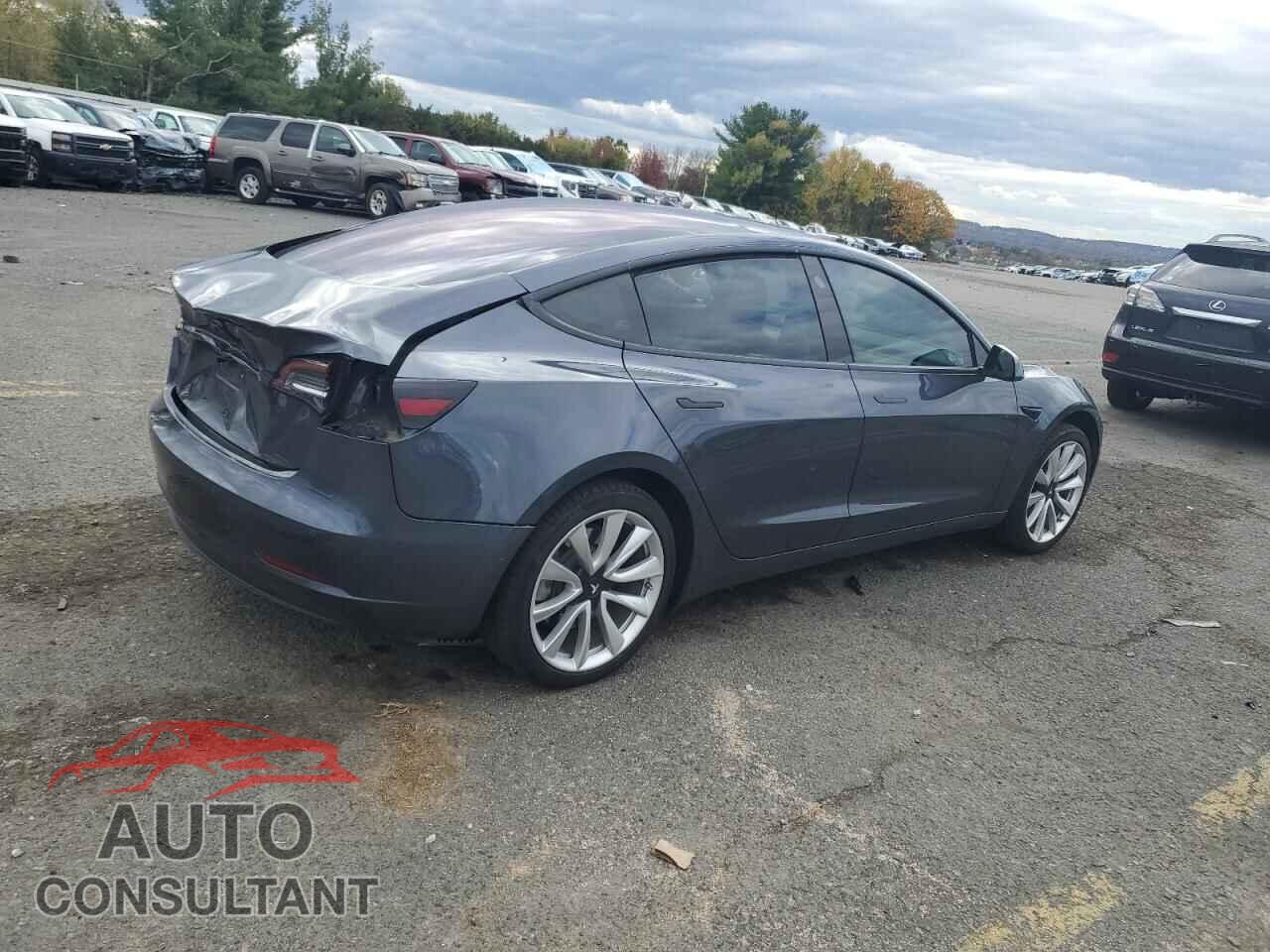 TESLA MODEL 3 2018 - 5YJ3E1EA1JF024056