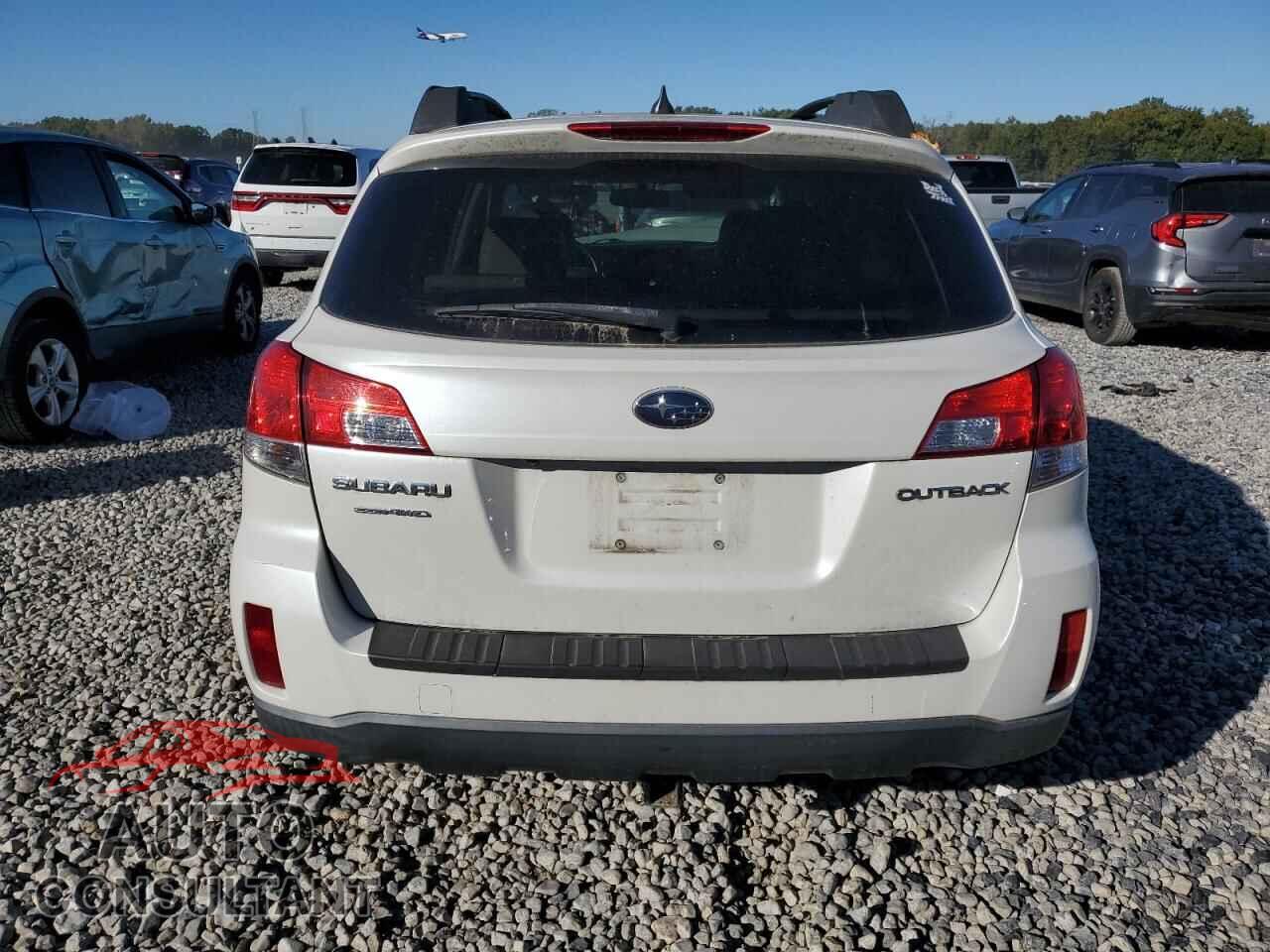 SUBARU OUTBACK 2013 - 4S4BRCKC8D3307276