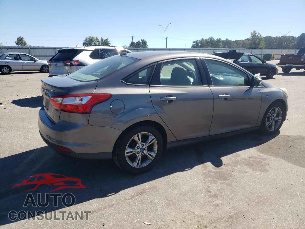 FORD FOCUS 2013 - 1FADP3F28DL174206