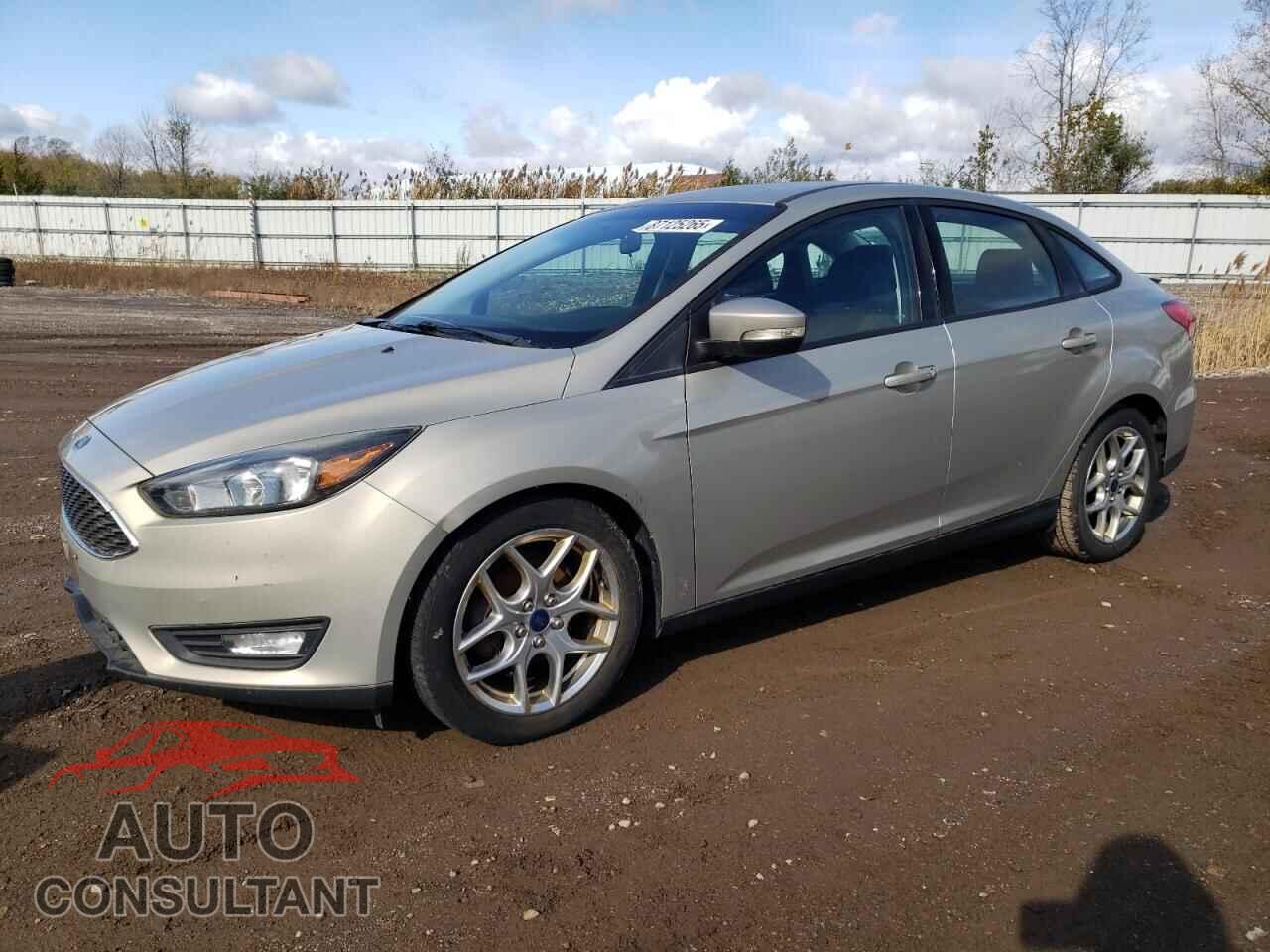 FORD FOCUS 2015 - 1FADP3F21FL217187