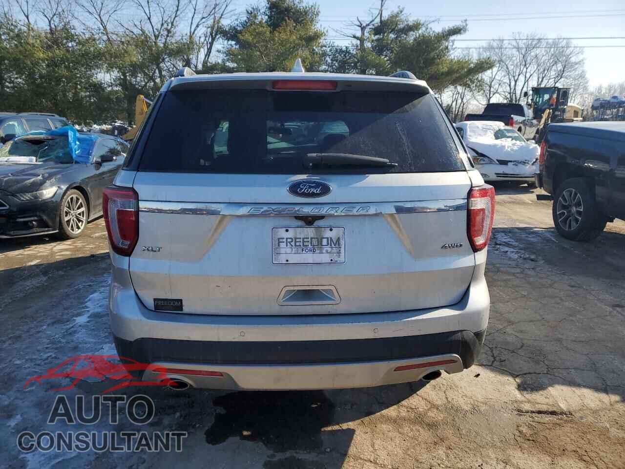 FORD EXPLORER 2017 - 1FM5K8D88HGD09535