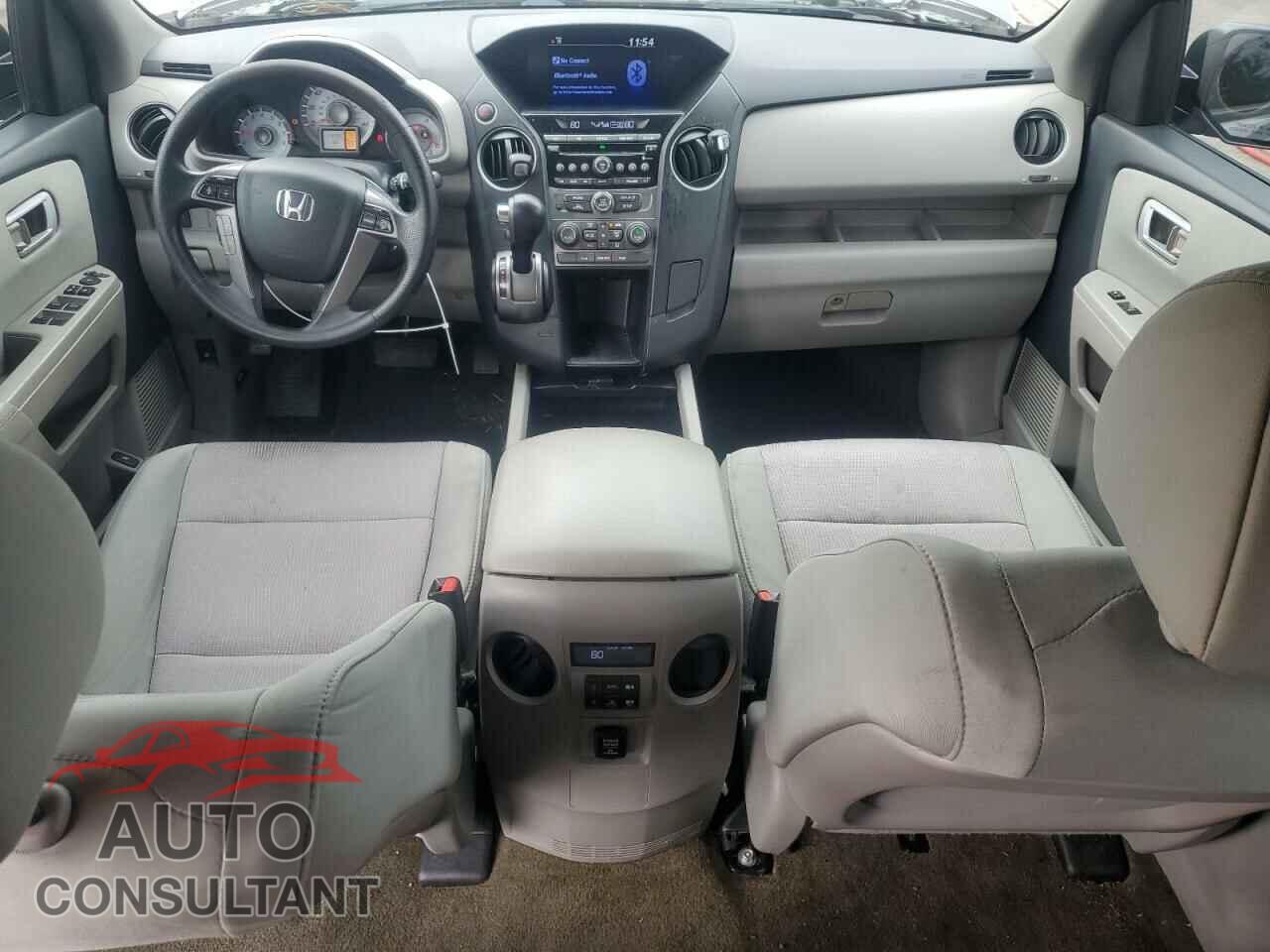 HONDA PILOT 2015 - 5FNYF3H42FB013935