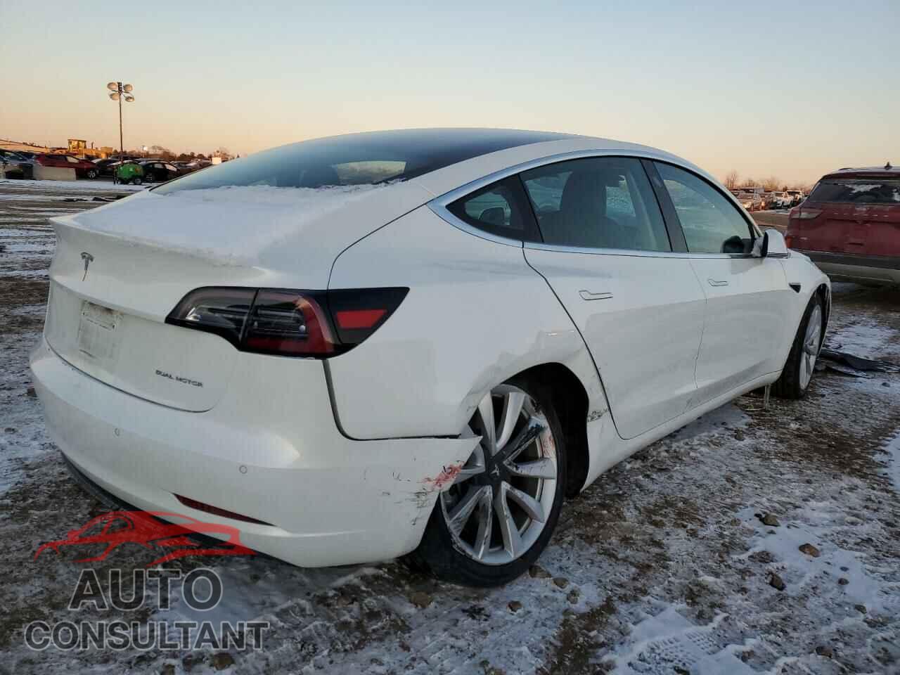 TESLA MODEL 3 2019 - 5YJ3E1EB0KF512442