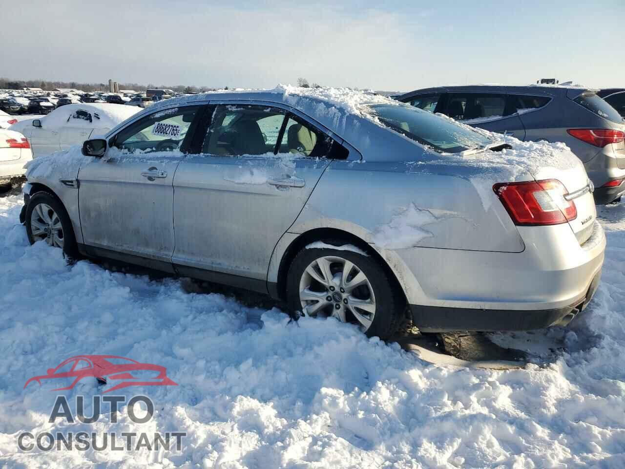 FORD TAURUS 2011 - 1FAHP2EW3BG174975