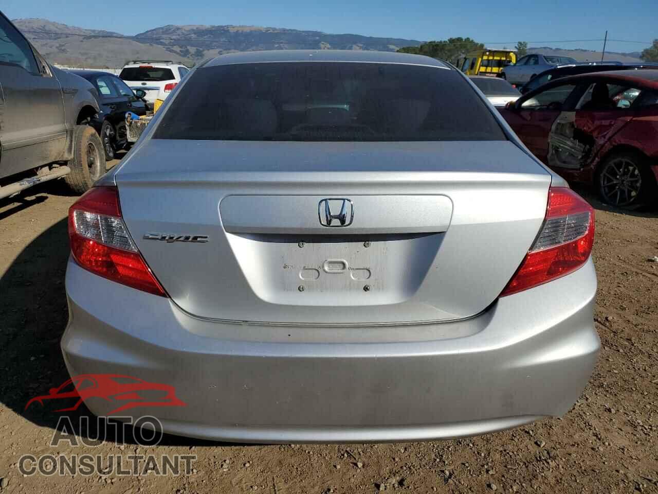 HONDA CIVIC 2012 - 2HGFB2F54CH595830