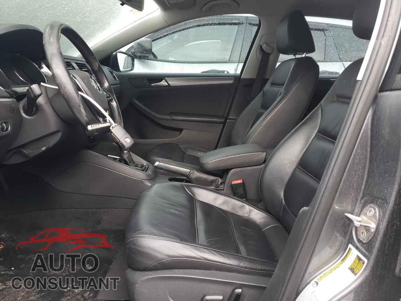 VOLKSWAGEN JETTA 2017 - 3VWL17AJ9HM398924