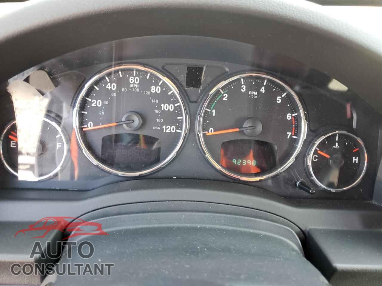 JEEP LIBERTY 2011 - 1J4PN2GK9BW549189