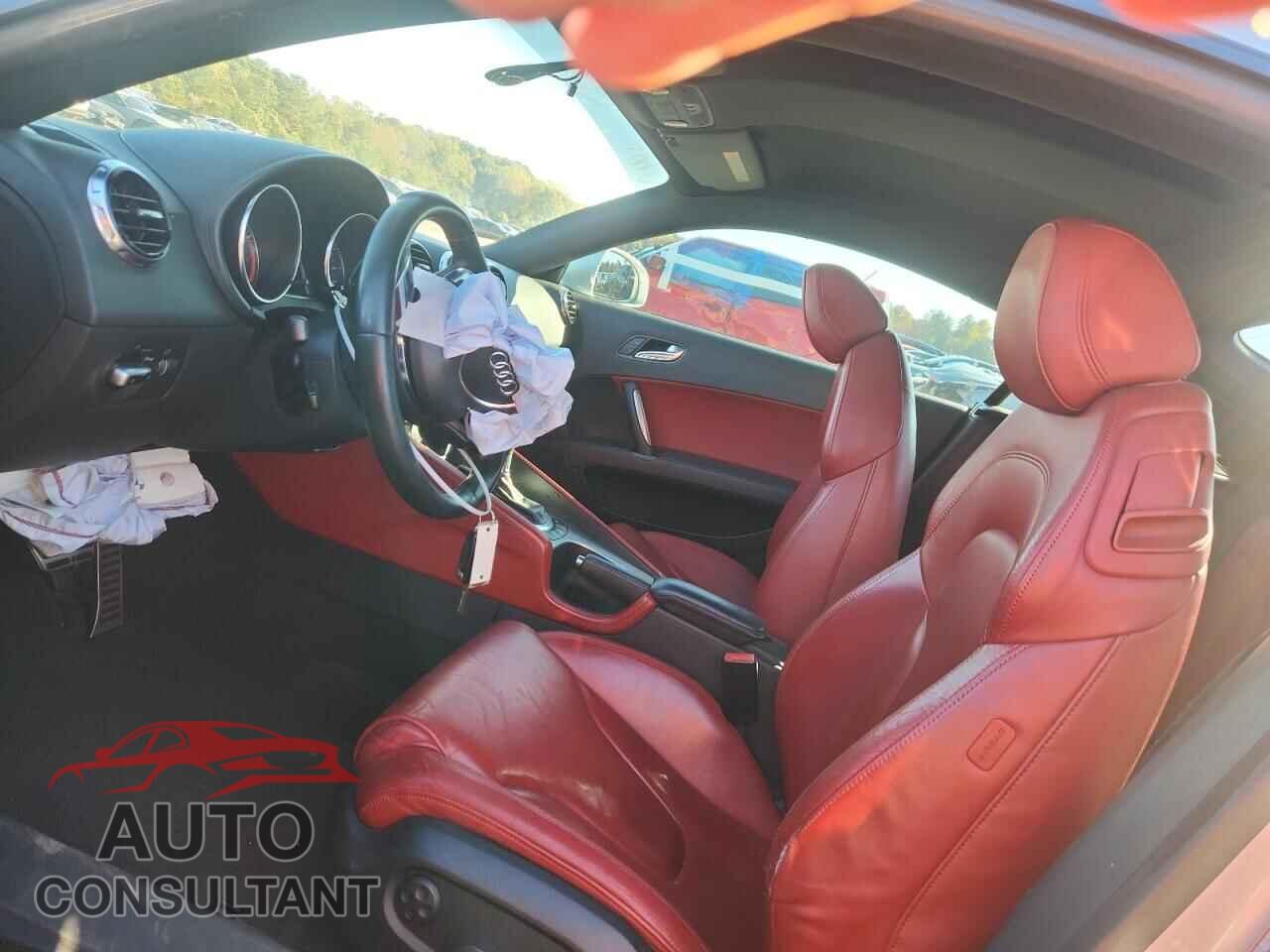 AUDI TT 2012 - TRUBFAFK3C1004649