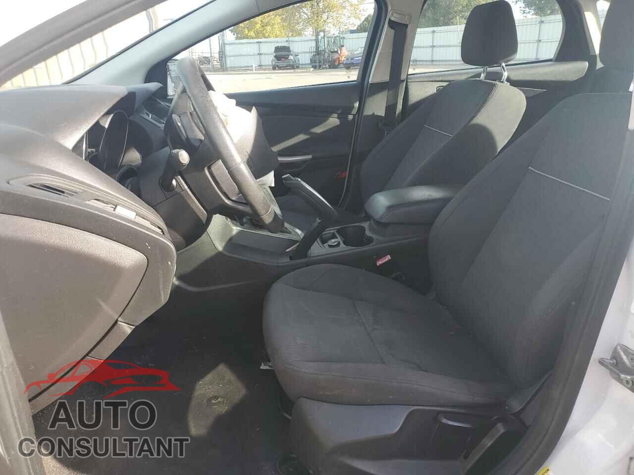 FORD FOCUS 2012 - 1FAHP3H21CL373871