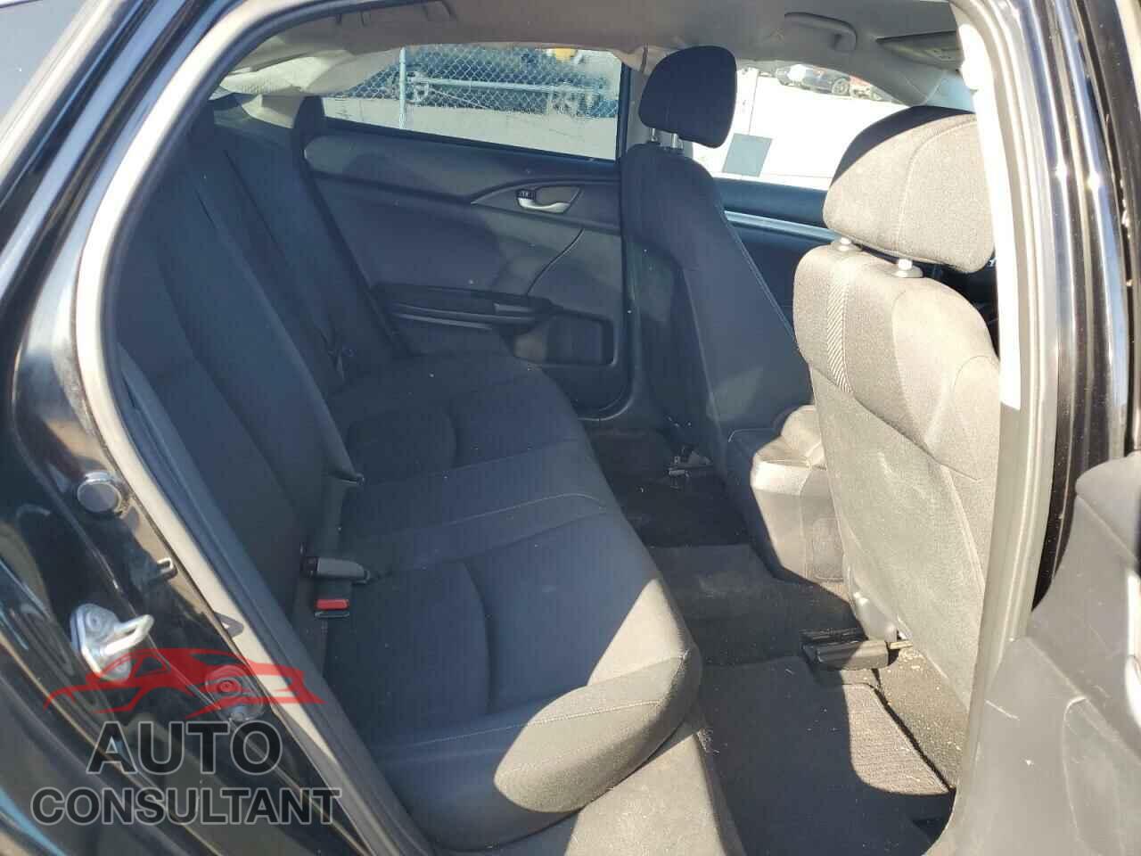 HONDA CIVIC 2018 - 2HGFC2F59JH607724